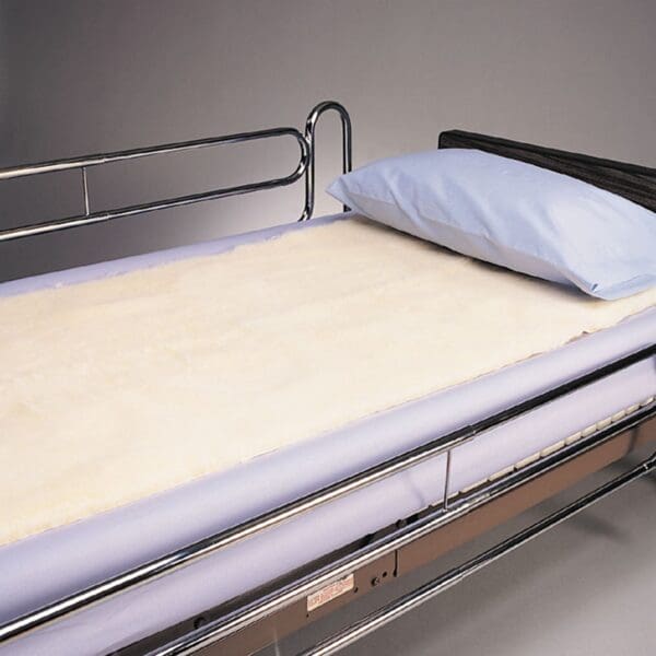 SkiL-Care™ Synthetic Sheepskin Pad